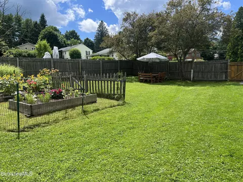 415 Fairview St, Lee, MA 01238 photo 13