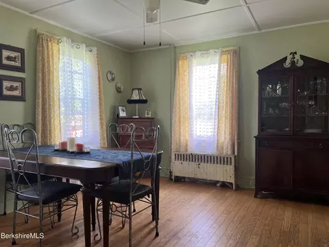 415 Fairview St, Lee, MA 01238 photo 25