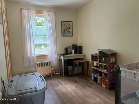 415 Fairview St, Lee, MA 01238 photo 43