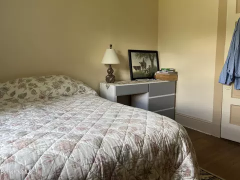 415 Fairview St, Lee, MA 01238 photo 40
