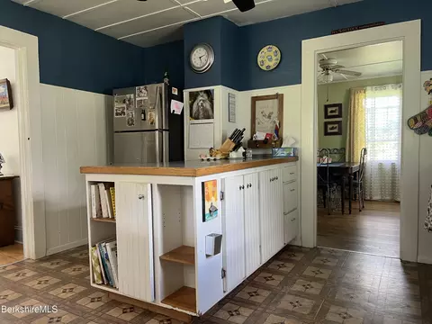 415 Fairview St, Lee, MA 01238 photo 19