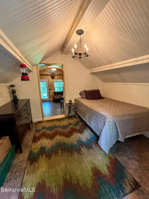 Bedroom - 1555 Bush Rd, Windsor, MA 01270 photo 2 of 2