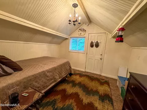 Bedroom - 1555 Bush Rd, Windsor, MA 01270 photo 1 of 2