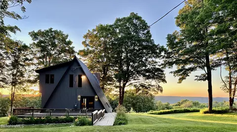 78 Lyon Hill Rd, Chester, MA 01011