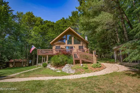 257 W Center Rd, Otis, MA 01253