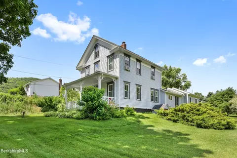 70 Pine St, Lee, MA 01238