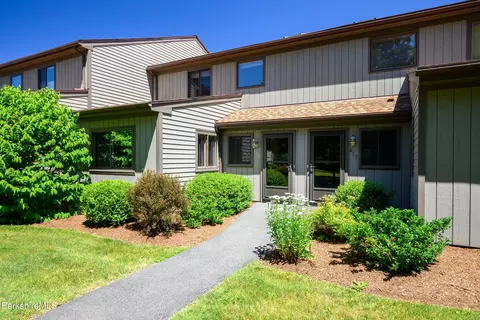 418 N Hemlock Ln #418, Williamstown, MA 01267