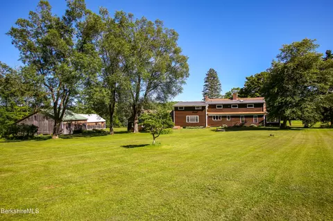 5 State Farm Rd, Heath, MA 01346 photo 4
