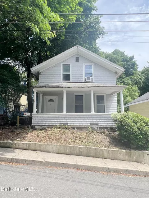 24 Spring St, North Adams, MA 01247