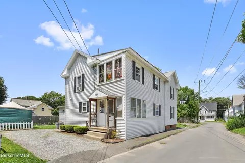 35 Pleasant St, Pittsfield, MA 01201