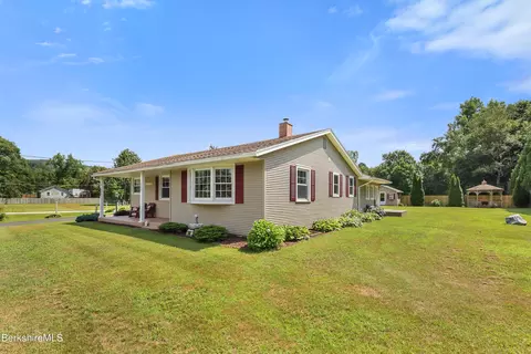 480 Savoy Rd, Cheshire, MA 01225