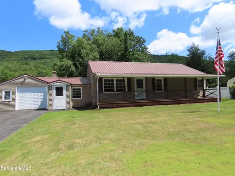 716 Daniels Rd, Clarksburg, MA 01247