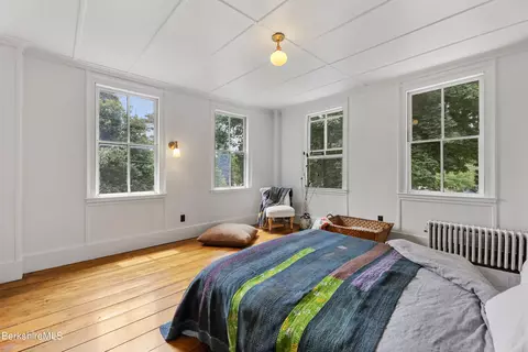 Bedroom - 2 Park St, Lee, MA 01238 photo 2 of 5