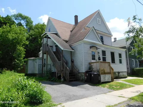 68 Daniels Ave, Pittsfield, MA 01201