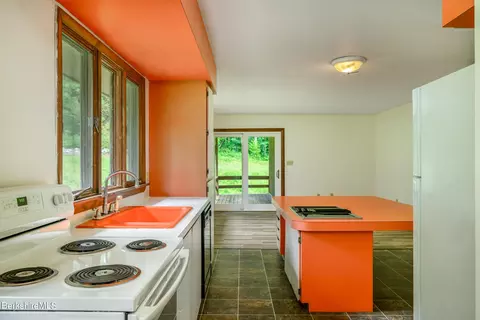 Kitchen - 2467 Hancock Rd, Hancock, MA 01237 photo 4 of 8
