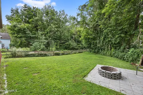 90 E Hoosac St, Adams, MA 01220 photo 31