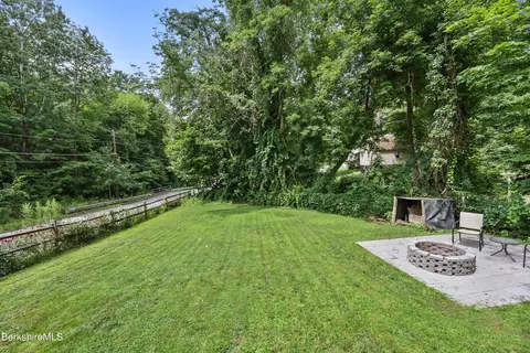90 E Hoosac St, Adams, MA 01220 photo 28