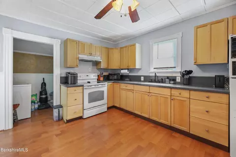 90 E Hoosac St, Adams, MA 01220 photo 13