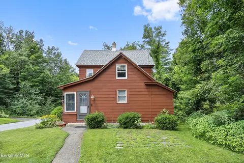 90 E Hoosac St, Adams, MA 01220 photo 34