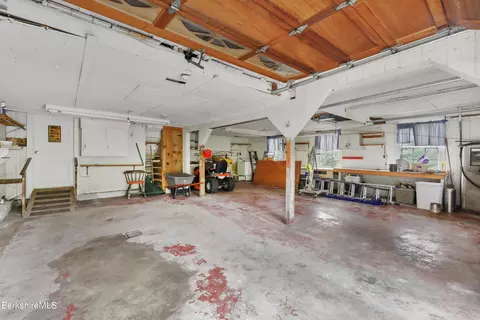 66 Main Rd, Tyringham, MA 01264 photo 23