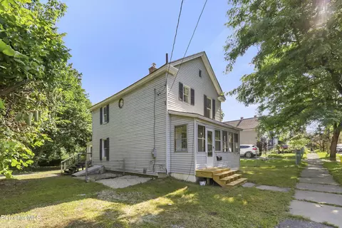 Exterior - 132 Danforth Ave, Pittsfield, MA 01201 photo 1 of 6