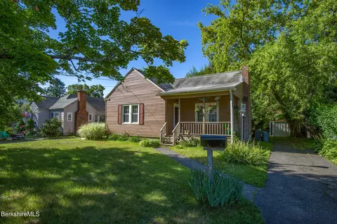 22 Preston Ave, Pittsfield, MA 01201
