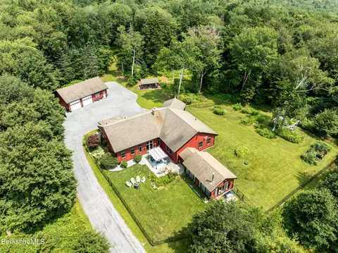 83 N Rd, Monroe, MA 01350 photo 2