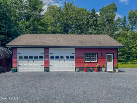 83 N Rd, Monroe, MA 01350 photo 9