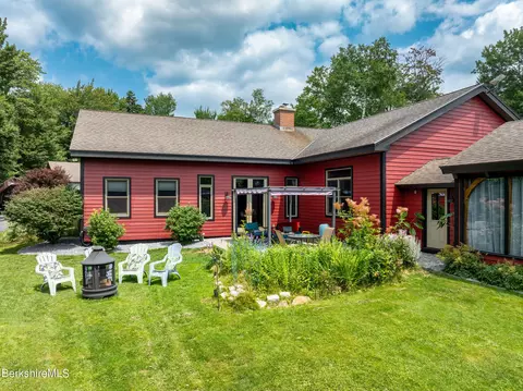 83 N Rd, Monroe, MA 01350 photo 6