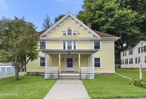 21 High St, Lee, MA 01238 photo 1