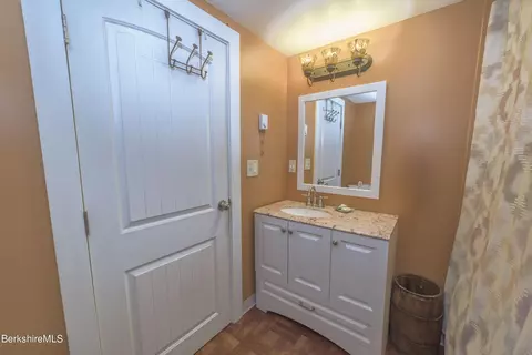 65 E Mountain Rd, Adams, MA 01220 photo 11