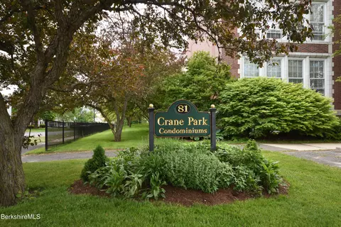 81 Dartmouth St #302, Pittsfield, MA 01201