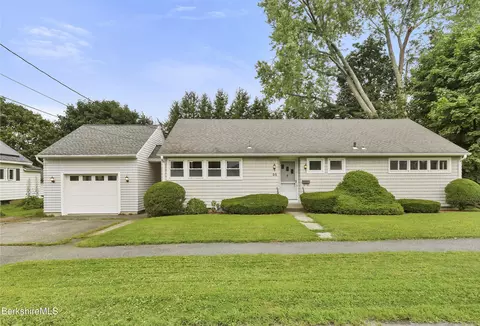 35 Strong Ave, Pittsfield, MA 01201