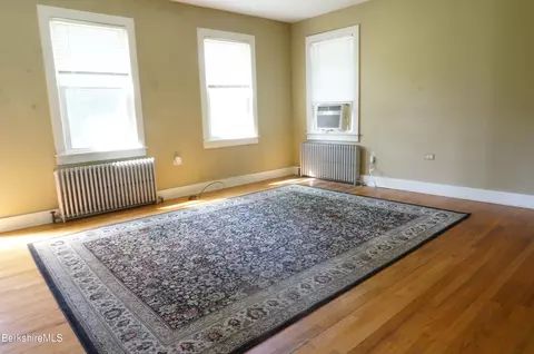 381 Clayton Rd, Sheffield, MA 01222
