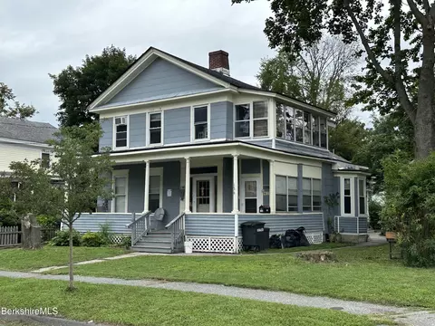 136 Union St, Pittsfield, MA 01201