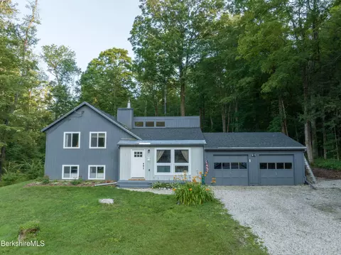 85 Pease Ter, Lee, MA 01238