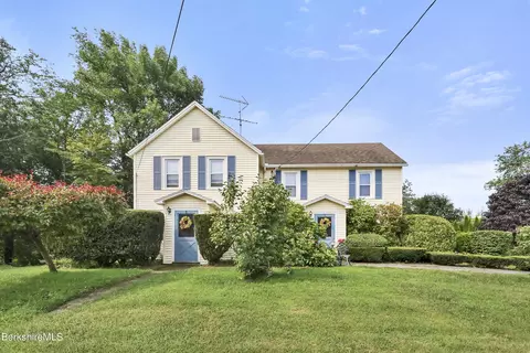 1553 N Main Rd, Otis, MA 01253