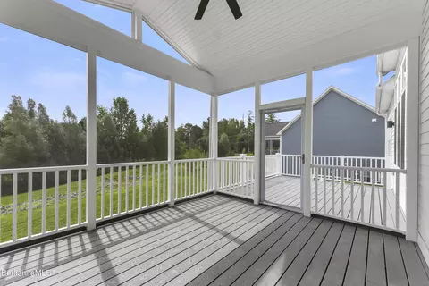 Exterior - 6 Golf View Dr, Lenox, MA 01240 photo 4 of 11
