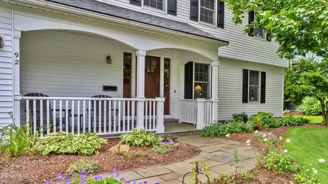 92 Brookside Dr, Pittsfield, MA 01201 photo 3
