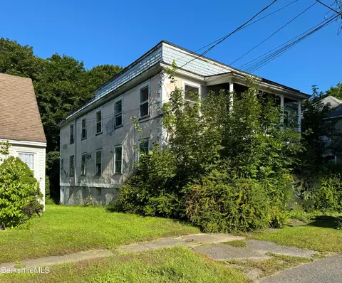 25 Sadler Ave, Pittsfield, MA 01201
