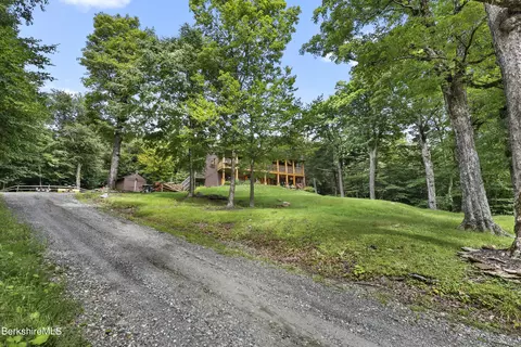 31 Moores Rd, Florida, MA 01247 photo 4