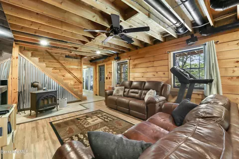 31 Moores Rd, Florida, MA 01247 photo 17