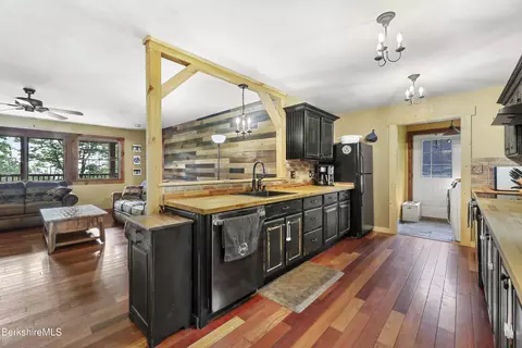 31 Moores Rd, Florida, MA 01247 photo 24