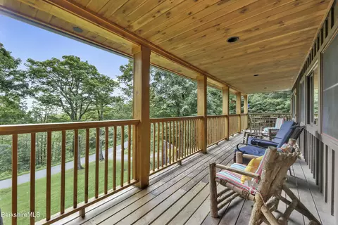 31 Moores Rd, Florida, MA 01247 photo 8