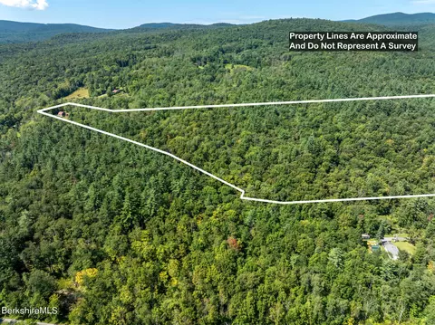 276 Sumner Rd, Stamford, VT 05352