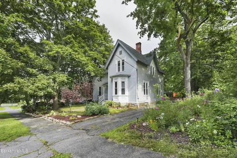 9-13 Broad St, Pittsfield, MA 01201