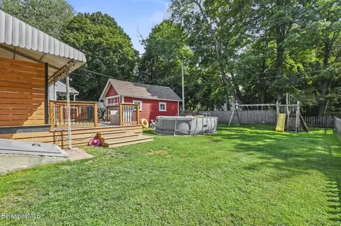 97 Bay State Rd, Pittsfield, MA 01201 photo 25