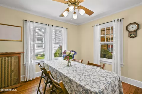 97 Bay State Rd, Pittsfield, MA 01201 photo 11