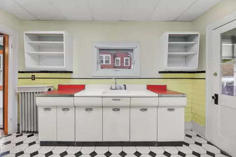 Kitchen - 75 Pomeroy Ave, Pittsfield, MA 01201 photo 2 of 4
