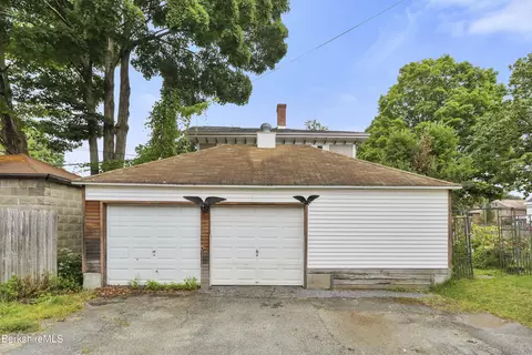 Exterior - 75 Pomeroy Ave, Pittsfield, MA 01201 photo 9 of 9